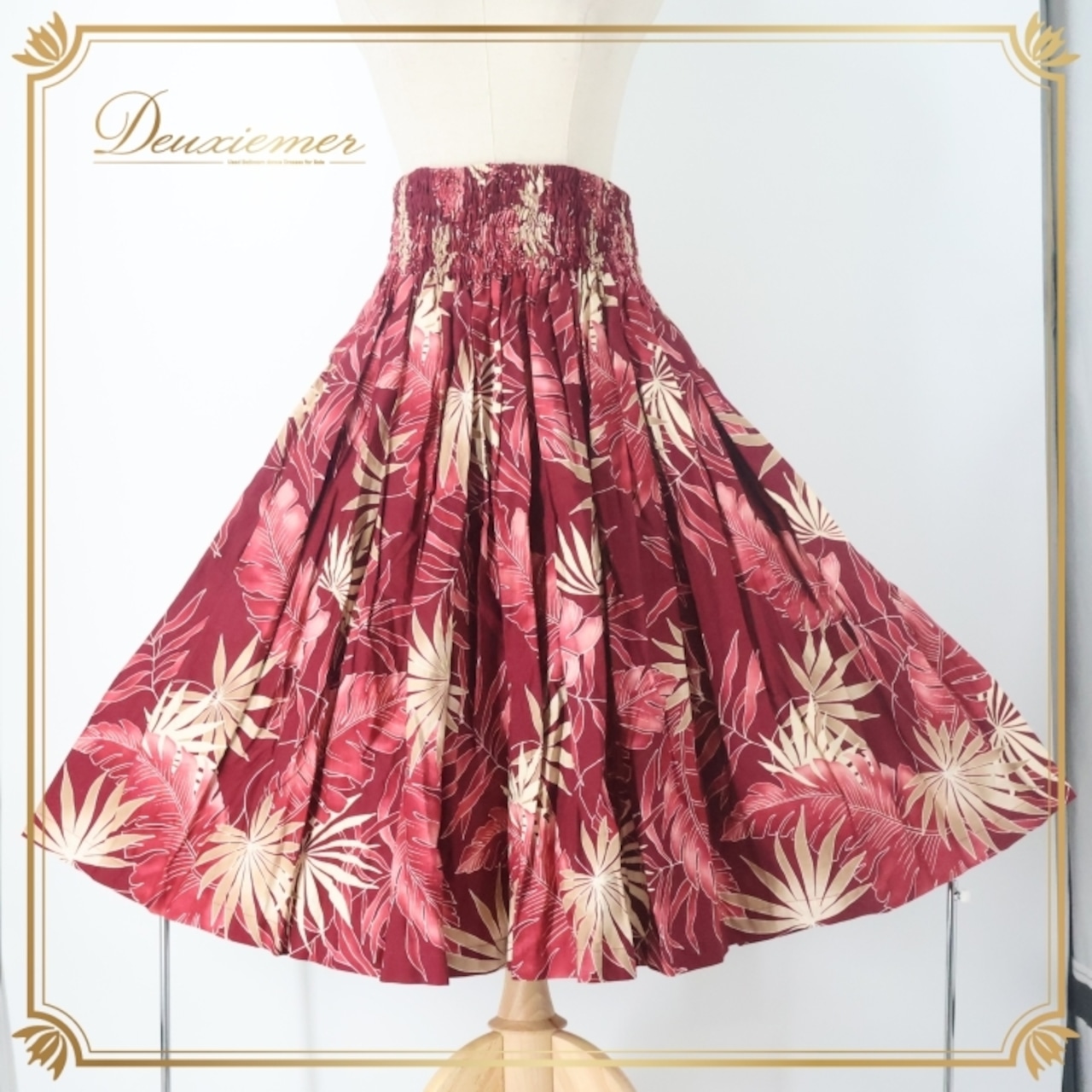 フラダンス 衣装 パウスカート レッド系 CC Fashions ハワイ製 モンステラ柄 ハワイアンプリント 植物柄 アロハ フラ ダンス レッスン 練習 ベージュ系 赤 あずき色 シングル スカート 華やか 鮮やか かわいい おしゃれ 大人っぽい 上品 フラダンス衣装 ハワイアンスカート ダンスウェア カジュアルスタイル トロピカル スタイリッシュ レディース