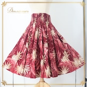 フラダンス 衣装 パウスカート レッド系 CC Fashions ハワイ製 モンステラ柄 ハワイアンプリント 植物柄 アロハ フラ ダンス レッスン 練習 ベージュ系 赤 あずき色 シングル スカート 華やか 鮮やか かわいい おしゃれ 大人っぽい 上品 フラダンス衣装 ハワイアンスカート ダンスウェア カジュアルスタイル トロピカル スタイリッシュ レディース