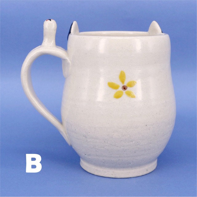 《 鈴木ハツミ 》こけし付きマグカップ　ネコ