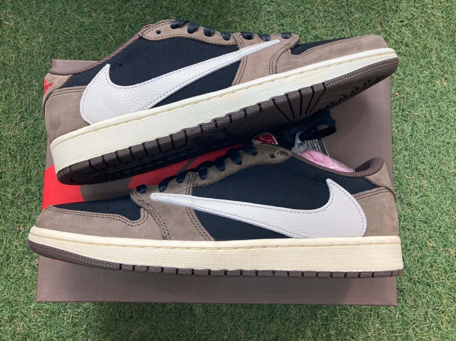 28 新品 TRAVIS SCOTT X AIR JORDAN 1 LOW