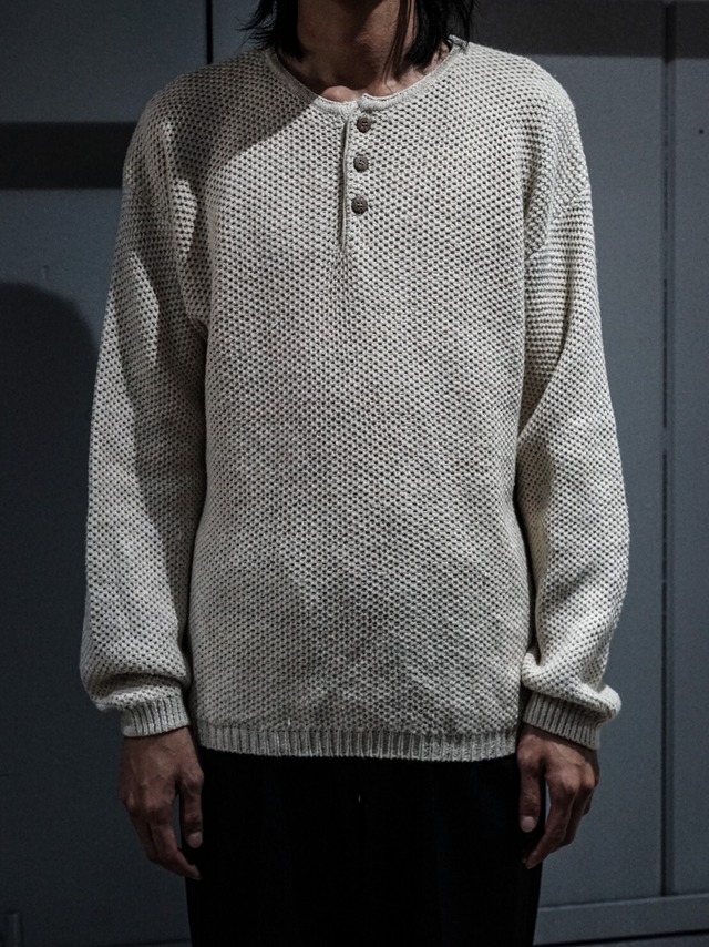 【add (C) vintage】White Coloring Loose Half Button Knit