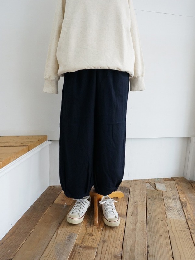 prit　ウール綾織 裾タックバギーパンツ