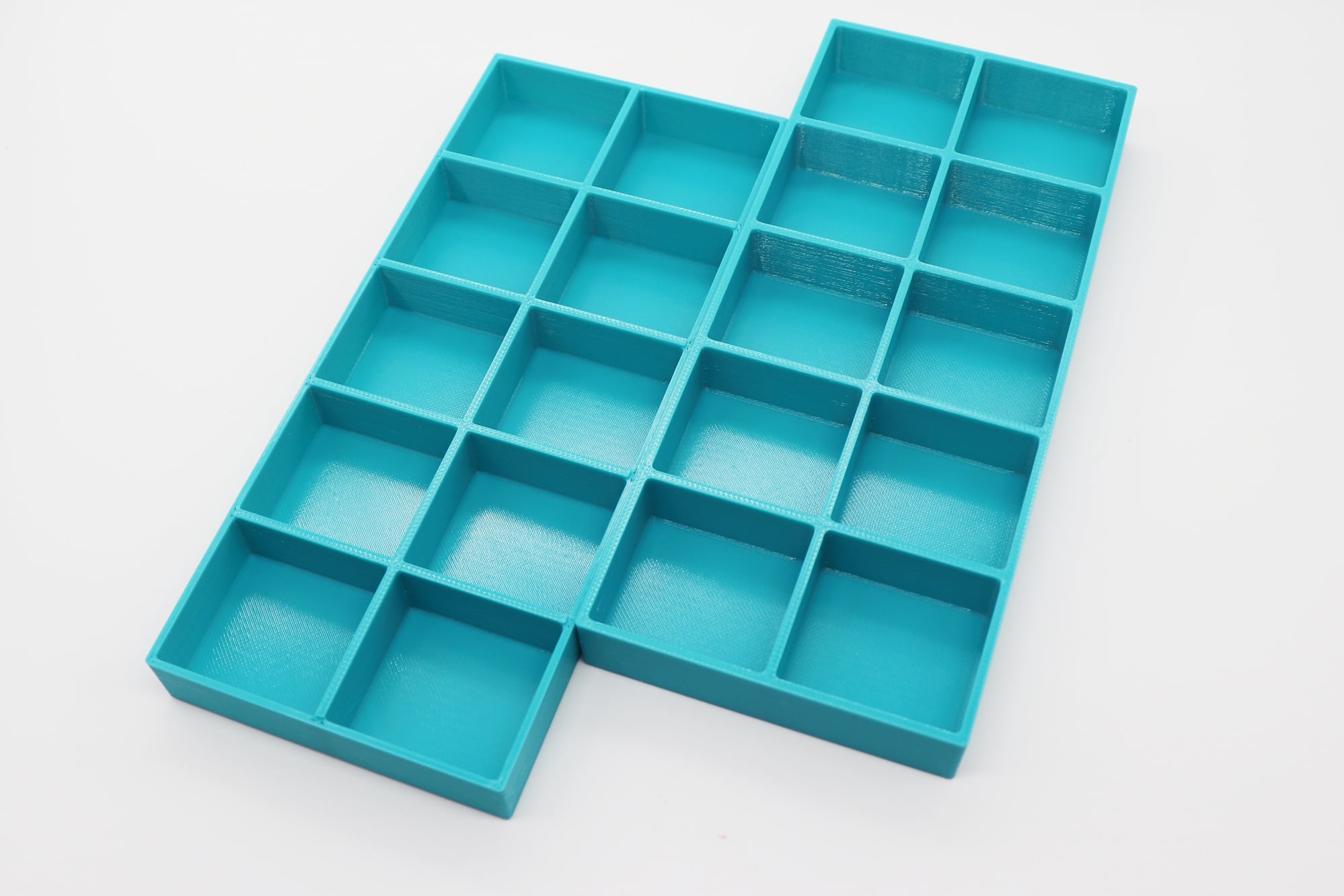 USEFUL | P!MODEL LABO STORE