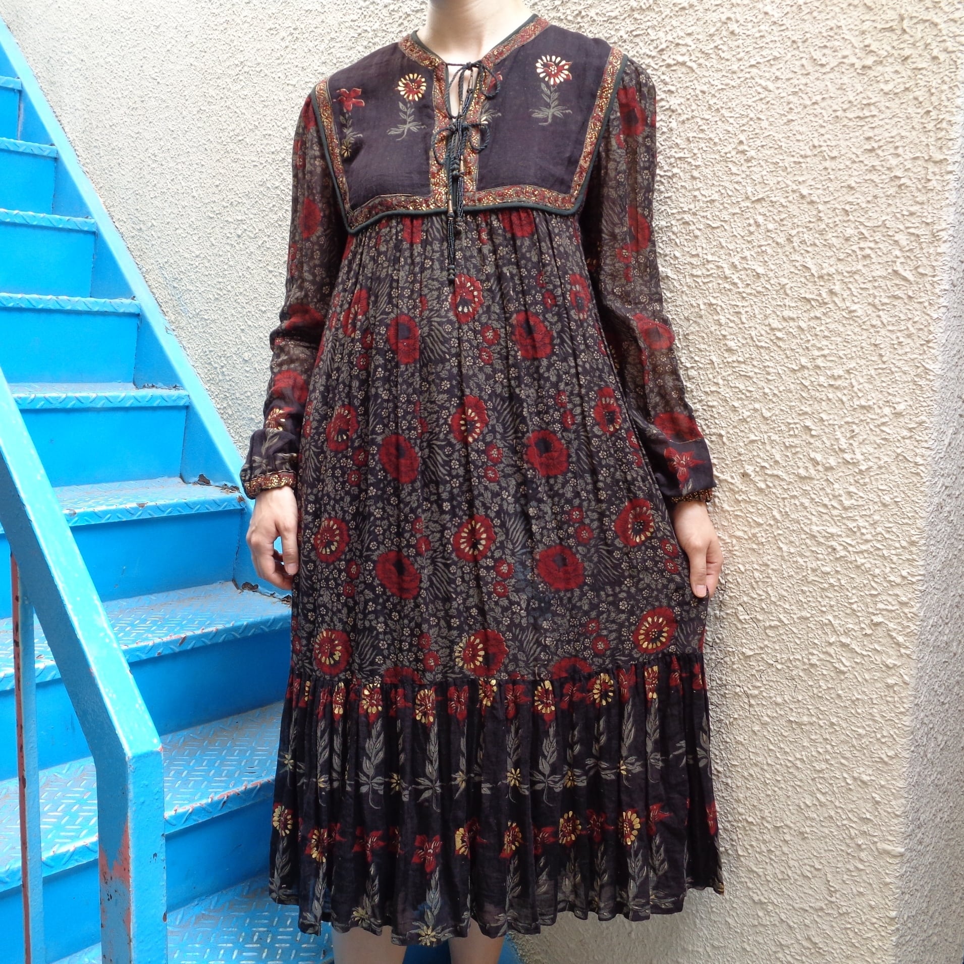 70‘s Vintage indian cotton dress／70 年代ヴィンテージ インド綿ドレス | BIG TIME ｜ヴィンテージ 古着  BIGTIME（ビッグタイム） powered by BASE