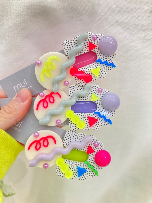 【1/18(日)21:00-1/21(水)12:00まで限定❣️】mul / pin dot scallopヘアクリップ