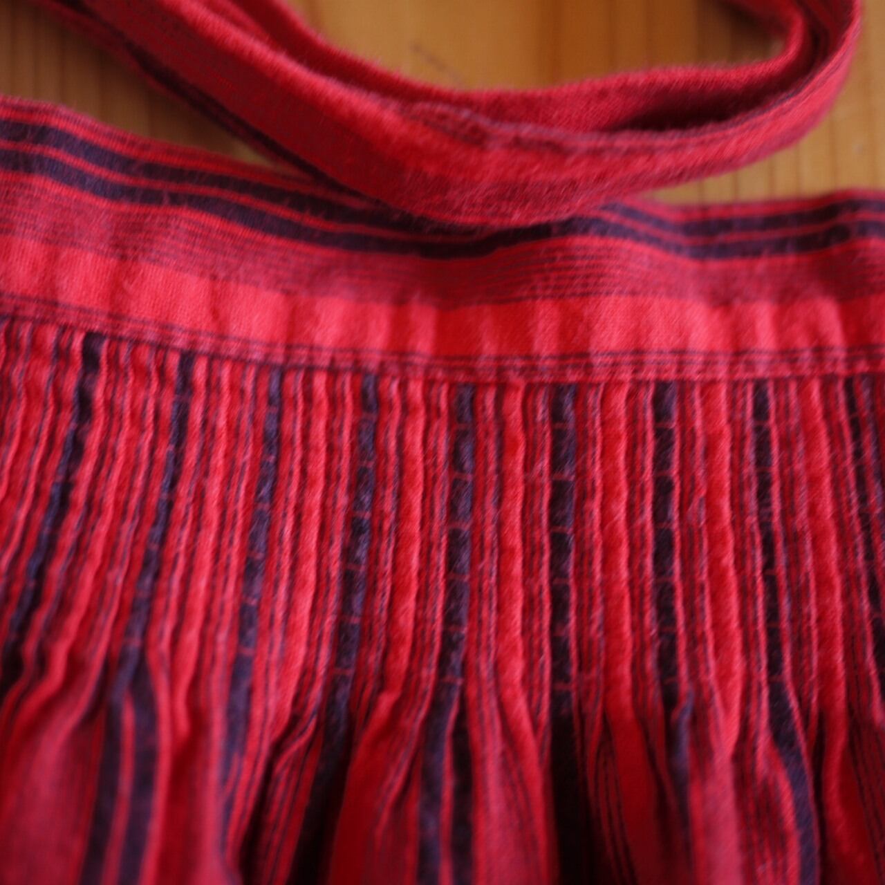 赤ストライプエプロン ディアンドル ドイツ