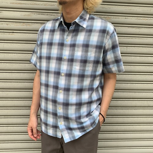 VAN HEUSEN オンブレチェック柄半袖シャツ　M レーヨン　コットン　青系