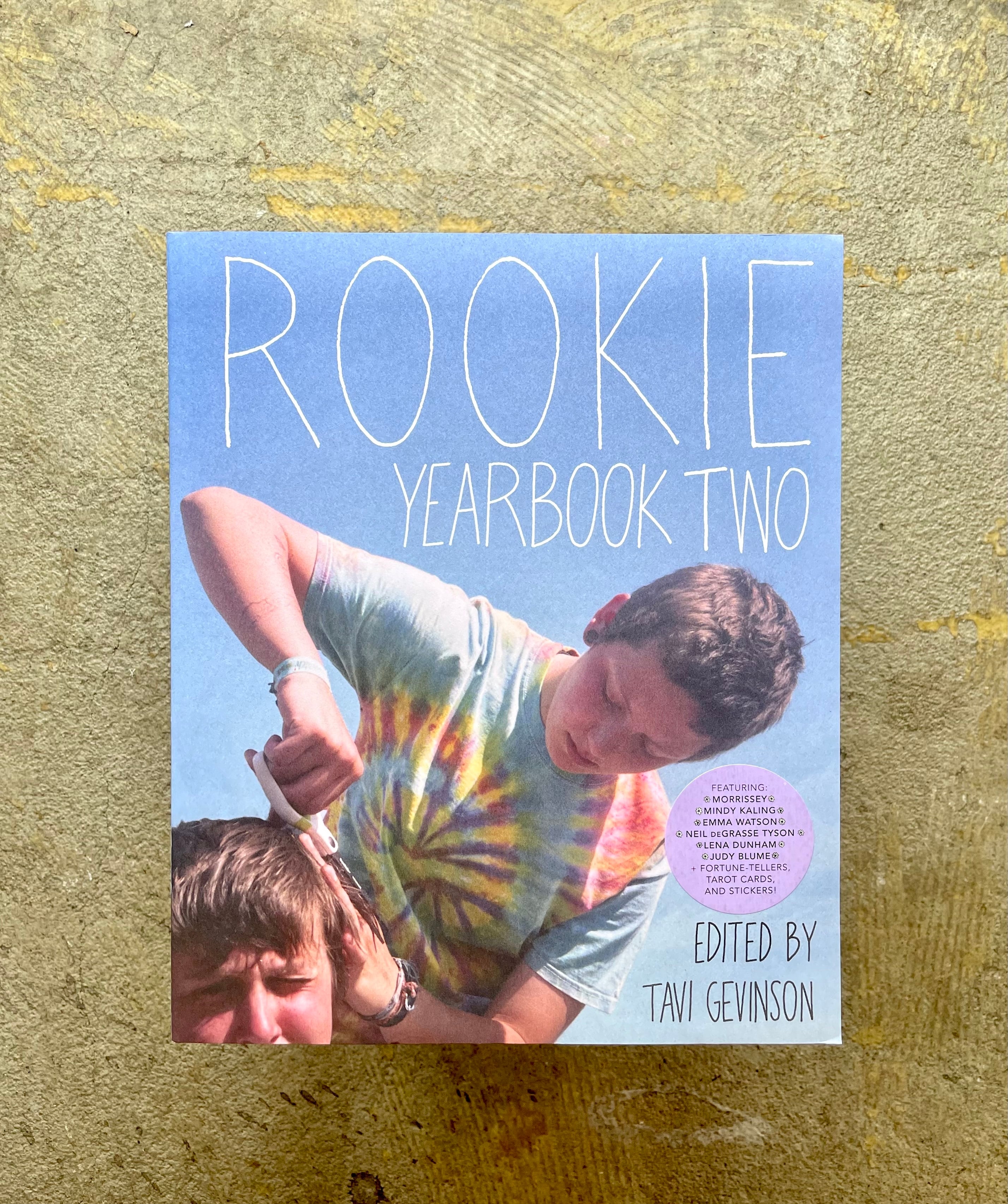 YEARBOOK　ROOKIE　TWO　STANDARD　BOOKSTORE