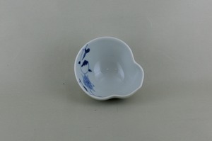花唐草瓢型　小付