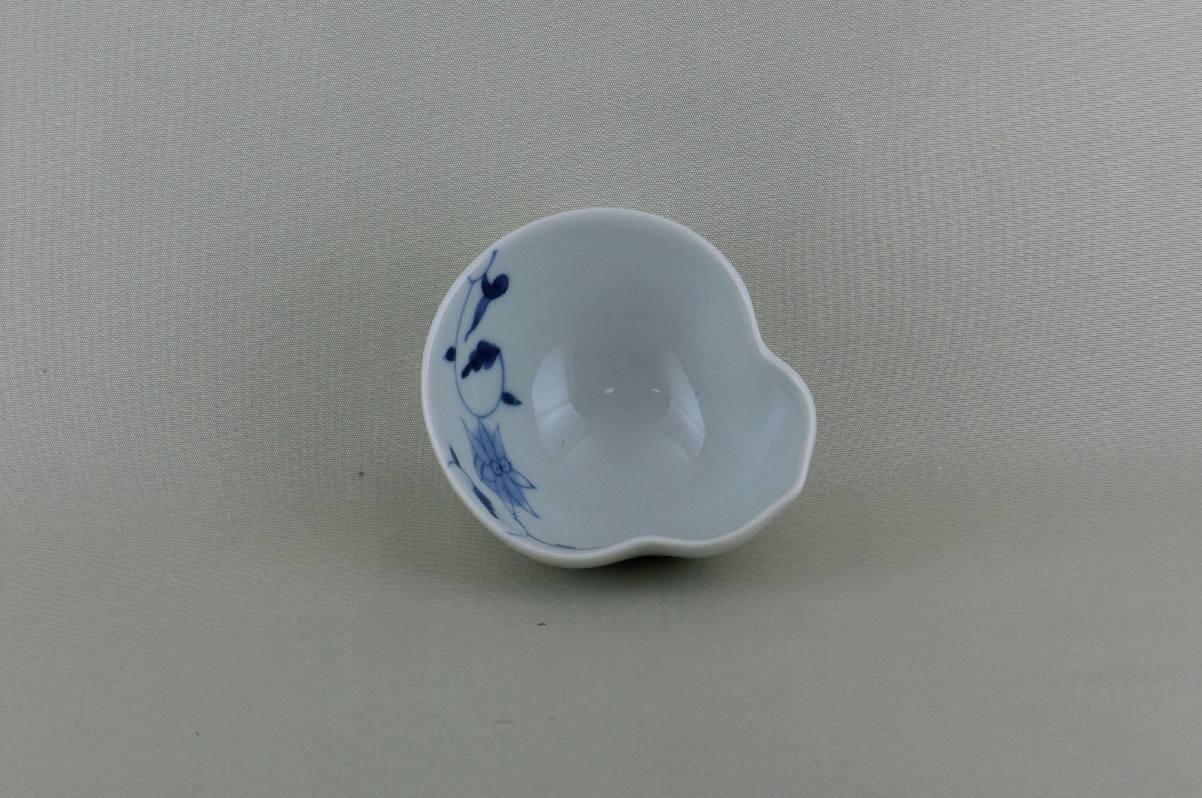 花唐草瓢型　小付