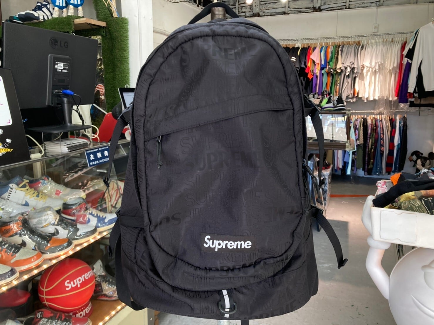 Supreme backpack 19ss