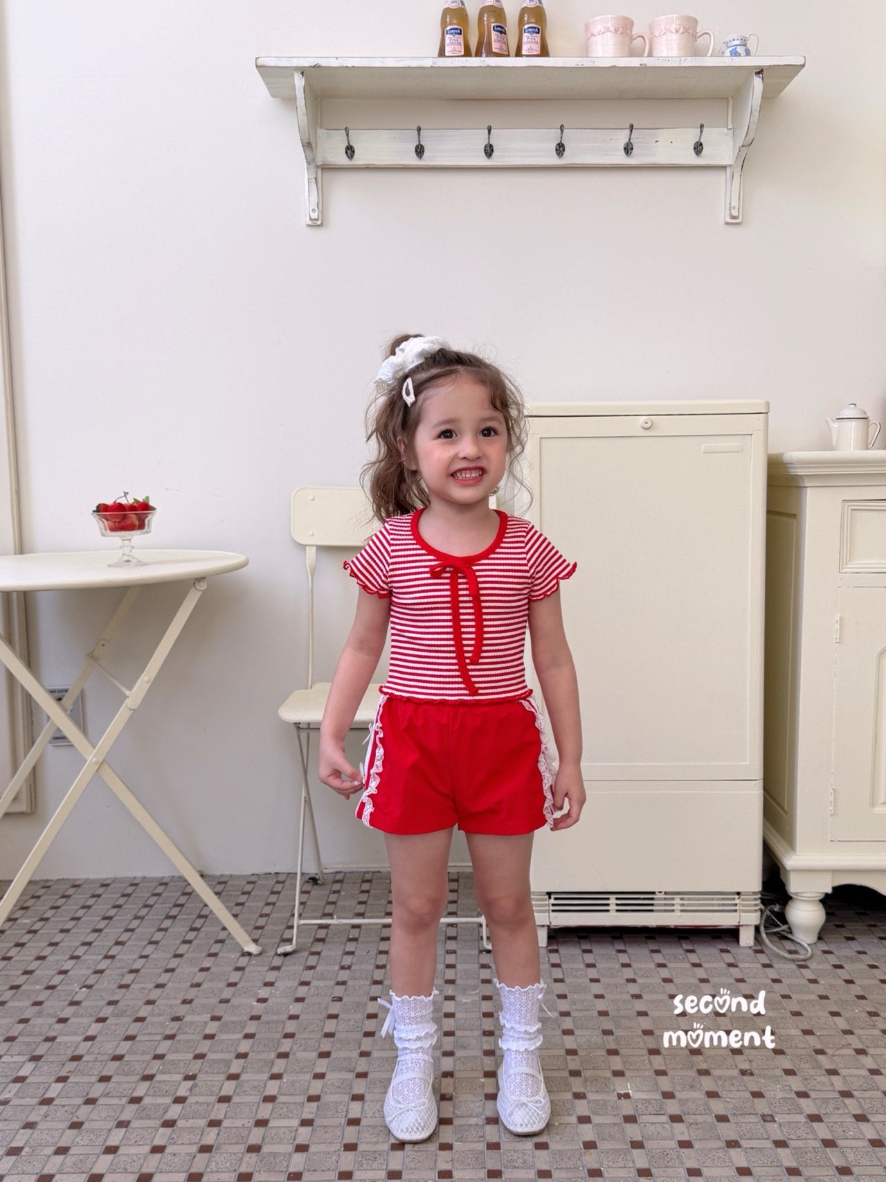 [second moment] Striped ribbon tee (JS/JM/JL) / [세컨드모먼트] 단가라리본티 (JS/JM/JL)