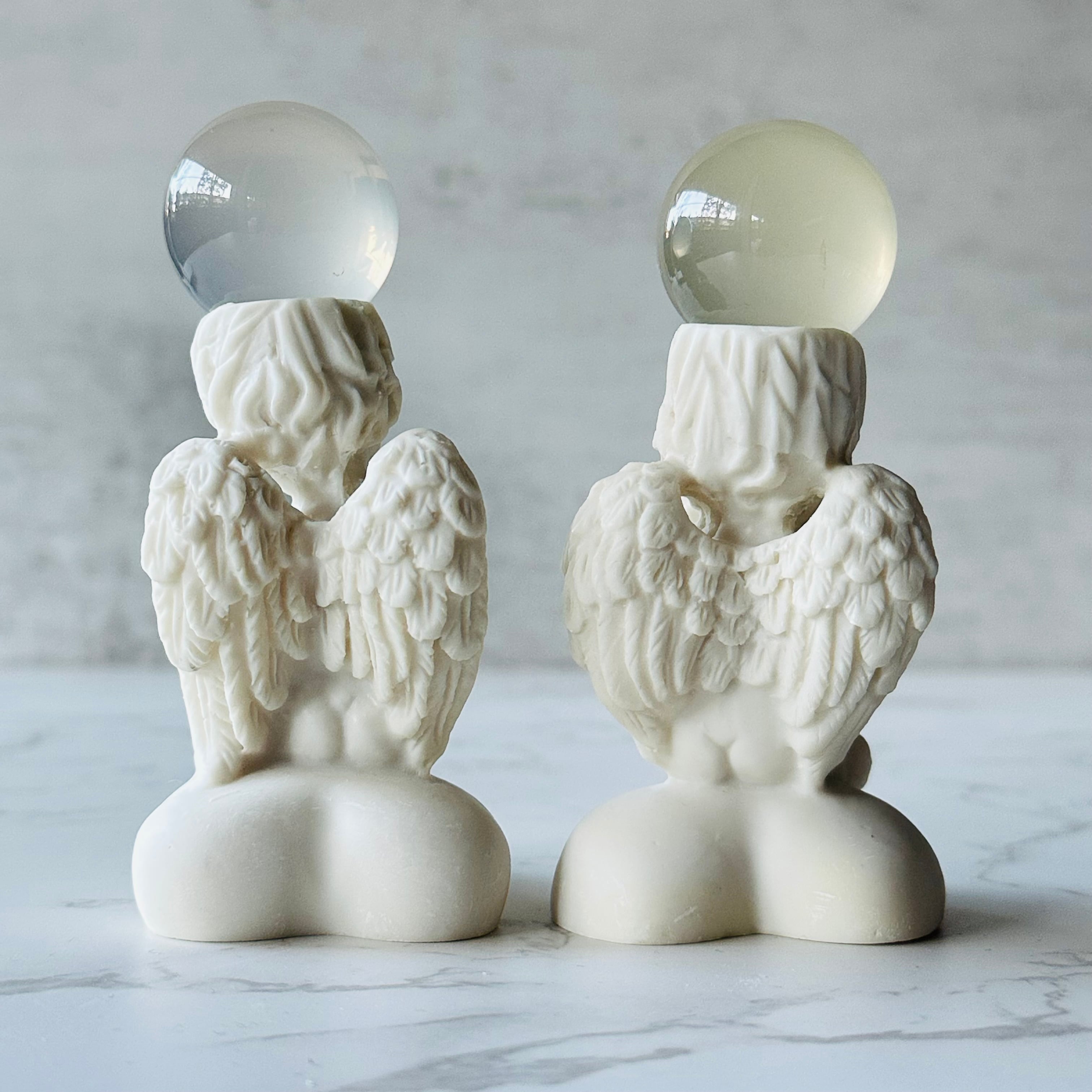 インテリア雑貨｜天使モチーフの白い台座（2種類） | Mt.Sophia