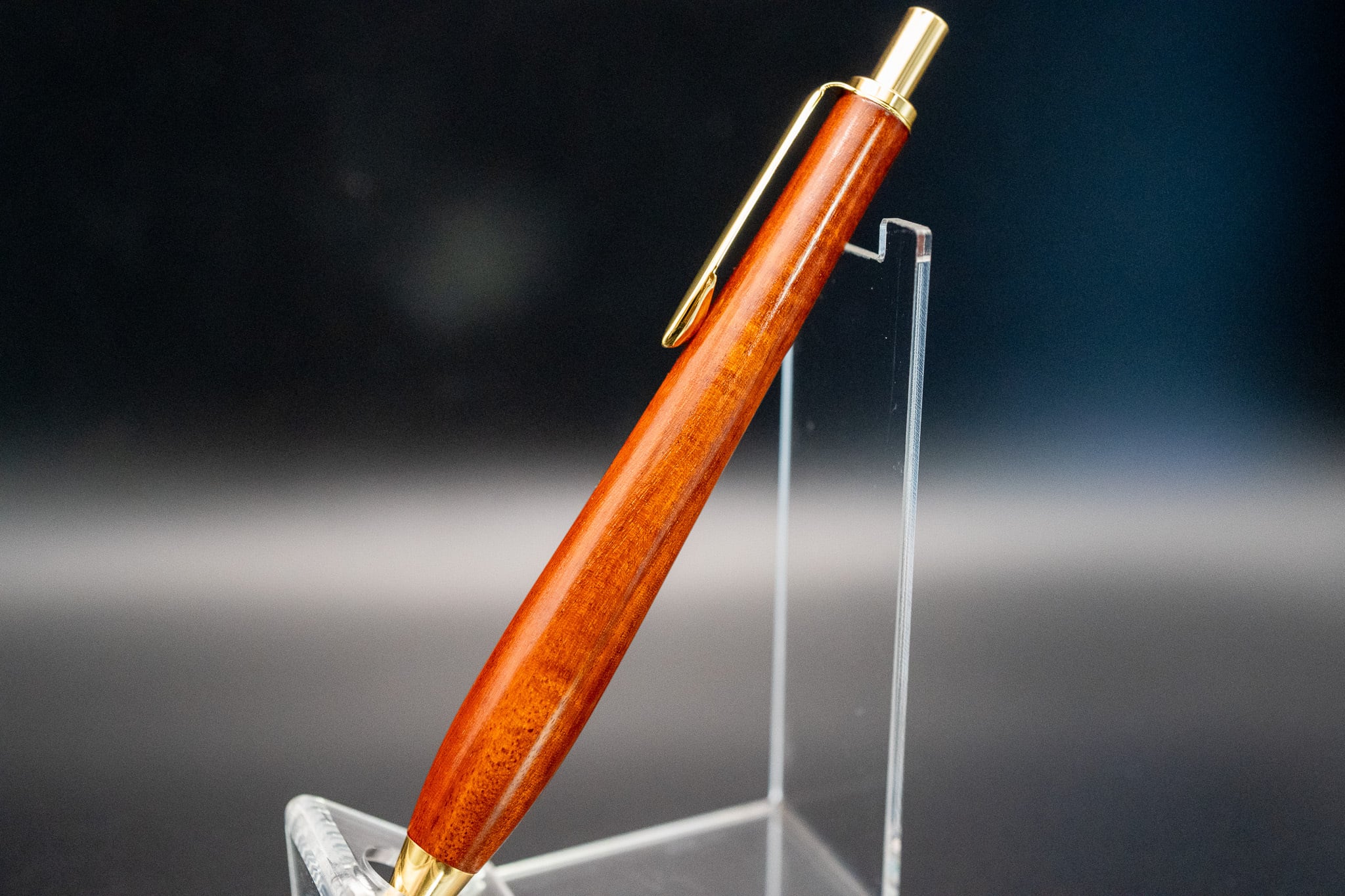 最高峰の弓材 】フェルナンブーコ gold MP | 木軸ペン工房 金杢犀