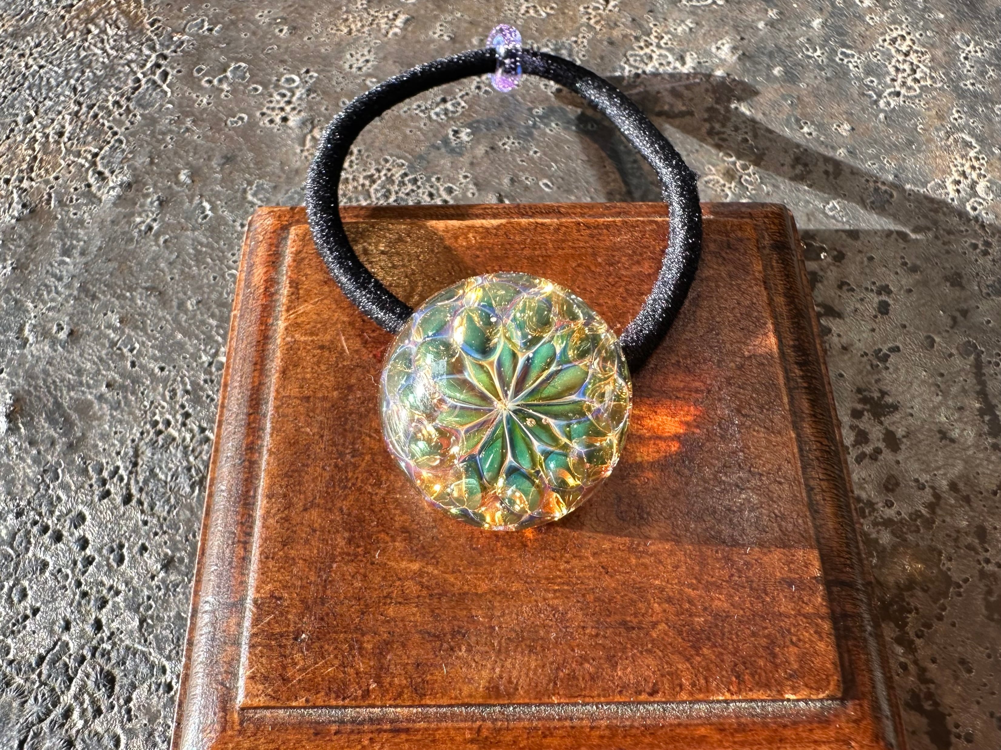 【Green&Pink Flower】緑とピンクの花ヘアゴム Ssize