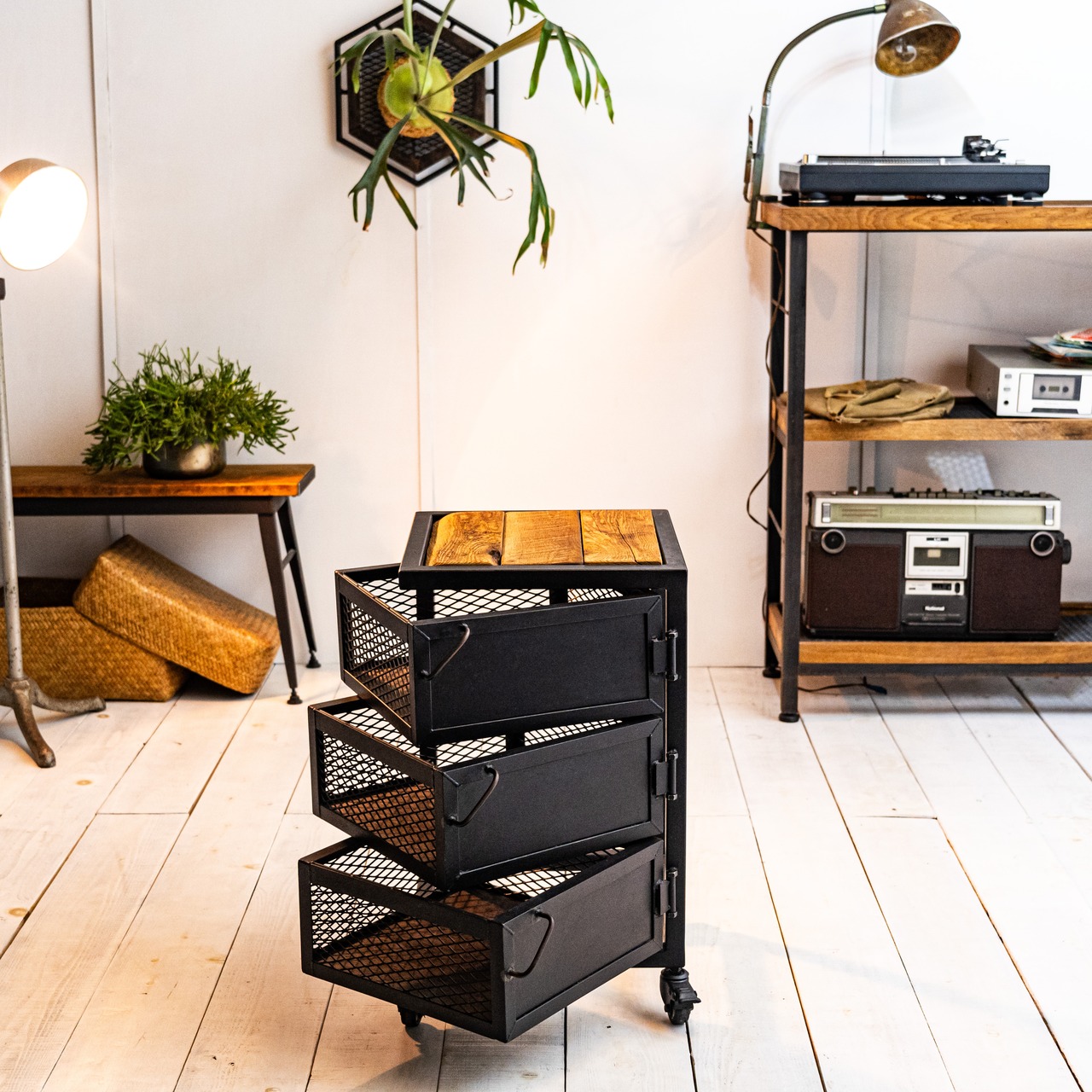 Old oak & Iron cabinet QUBE 　