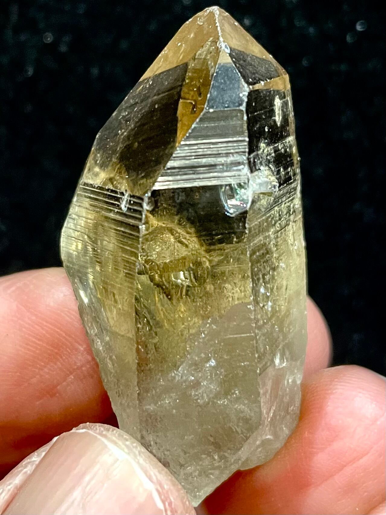 6) ロシア・レムリアンクオーツ「レムリアン・ウラル」クリア・スモーキー(小型)