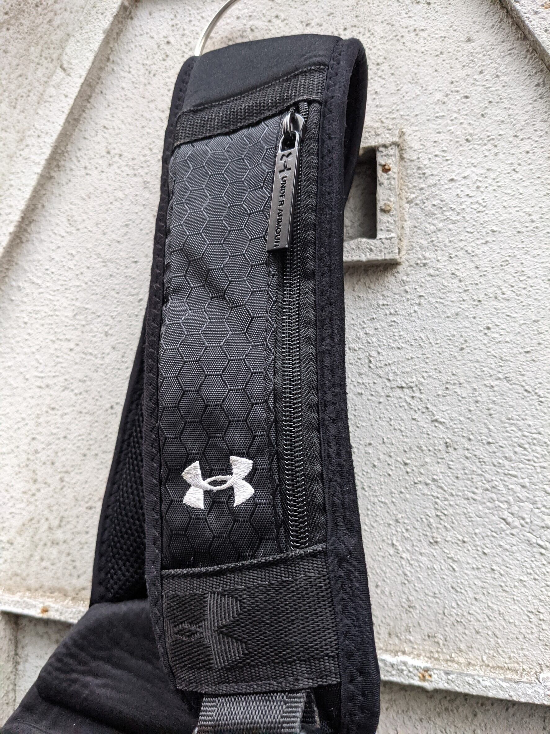 "UNDER ARMOUR" shoulder bag 深緑オンライン