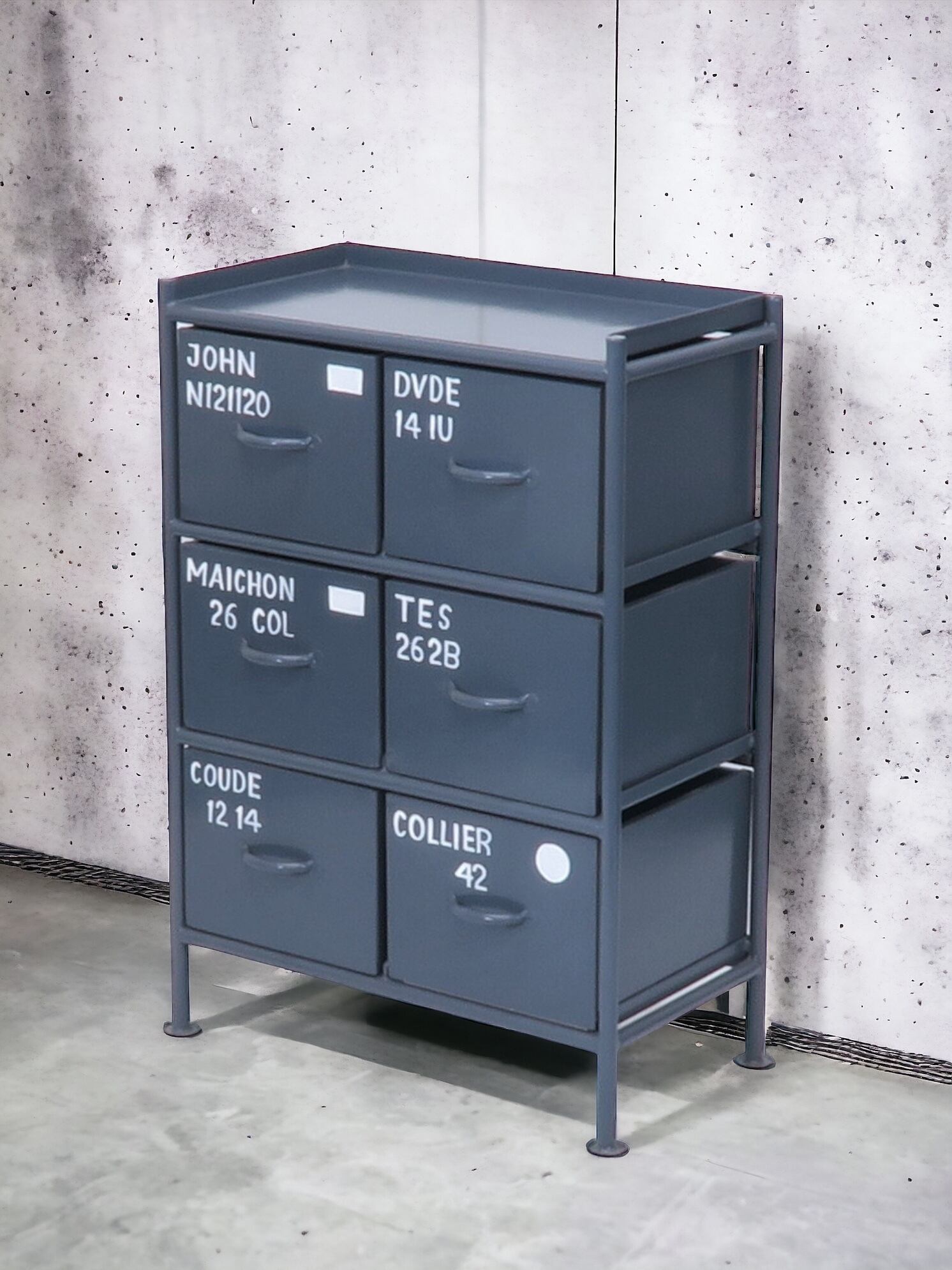 縦型 アイアンチェスト 6杯 - ブラック 縦型 アイアンチェスト 6杯 - ブラック 【公式通販】