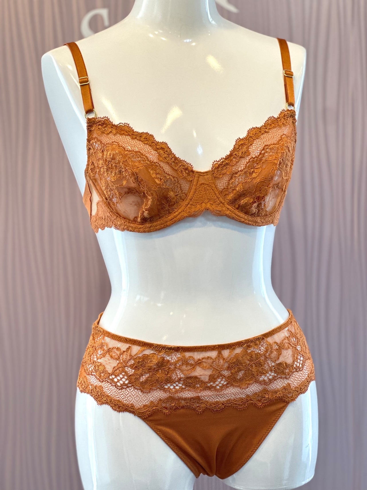 EVE ショーツ アンドレサルダ