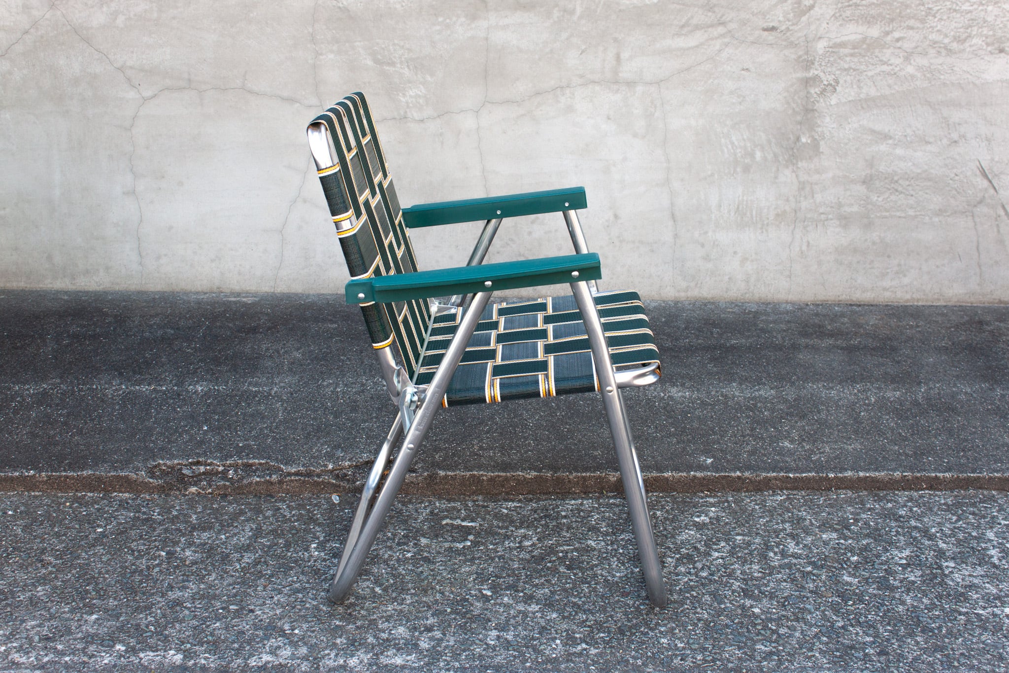 LAWN CHAIR - PICNIC CHAIR | KUHONJI GENERAL STORE ( 9GS )