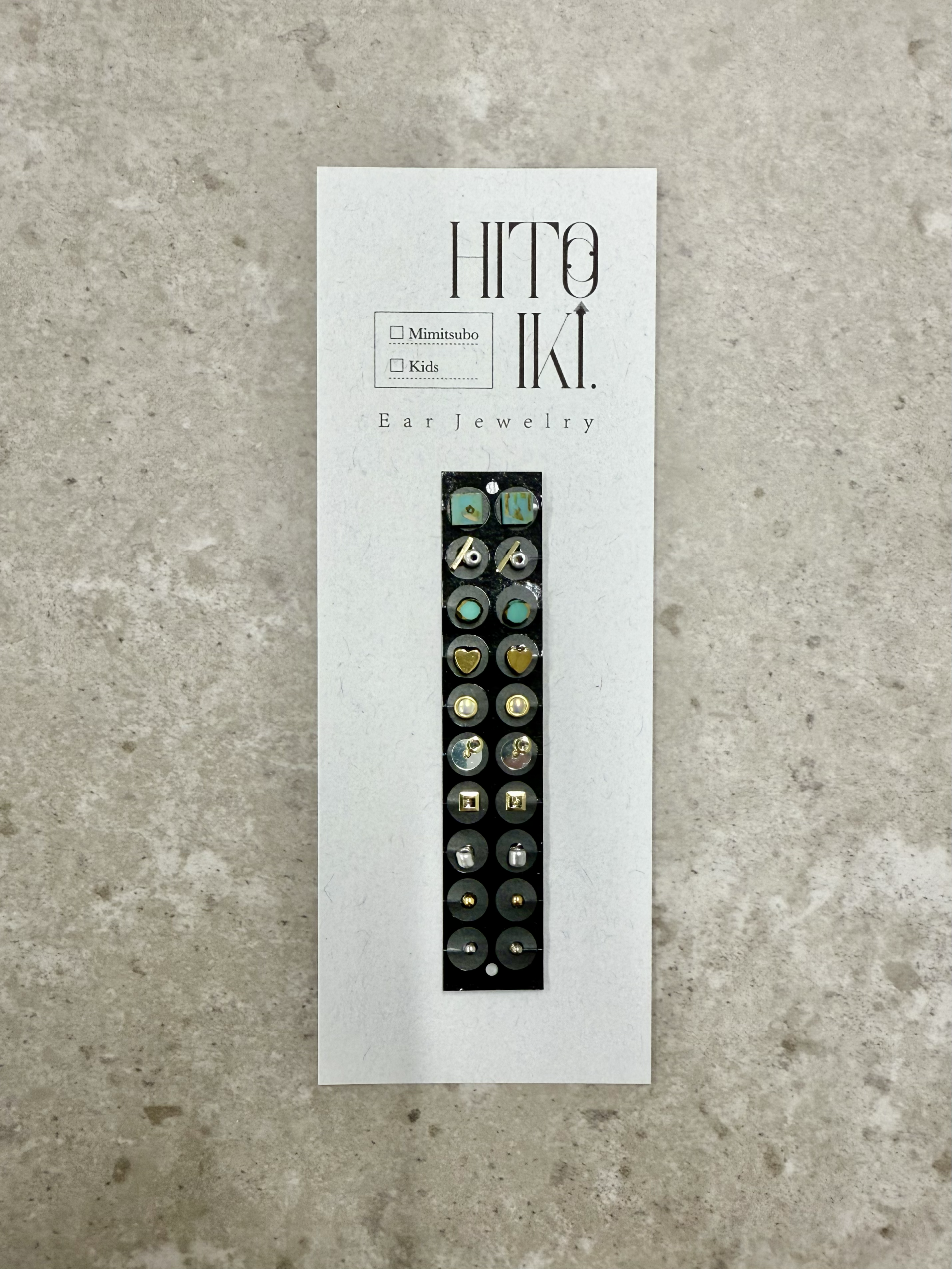 耳ツボジュエリーターコイズ&Gold (金アレ対応素材)