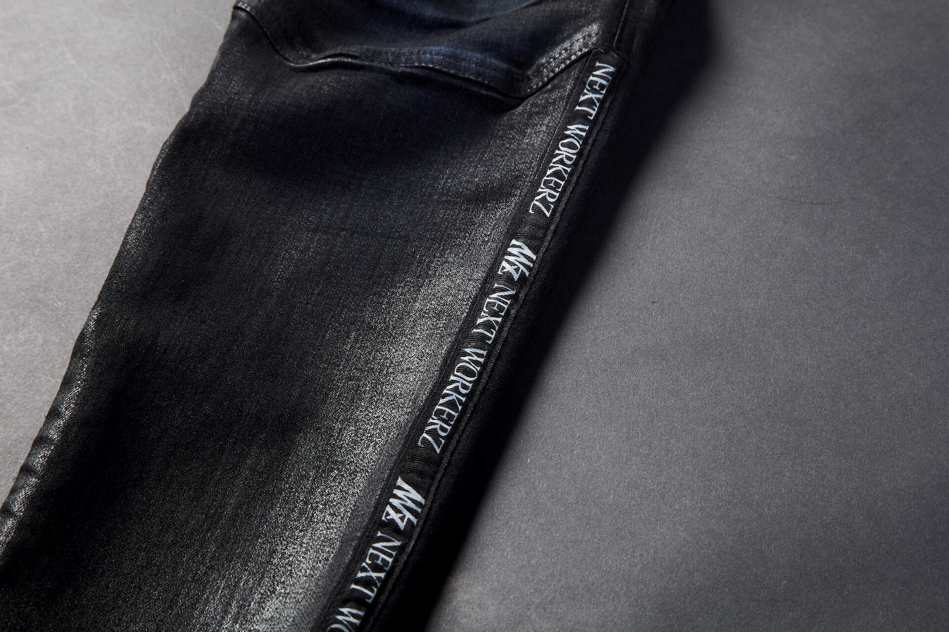 NWZ DENIM PANTS【COATED NAVY】 | NEXTWORKERZ STORE