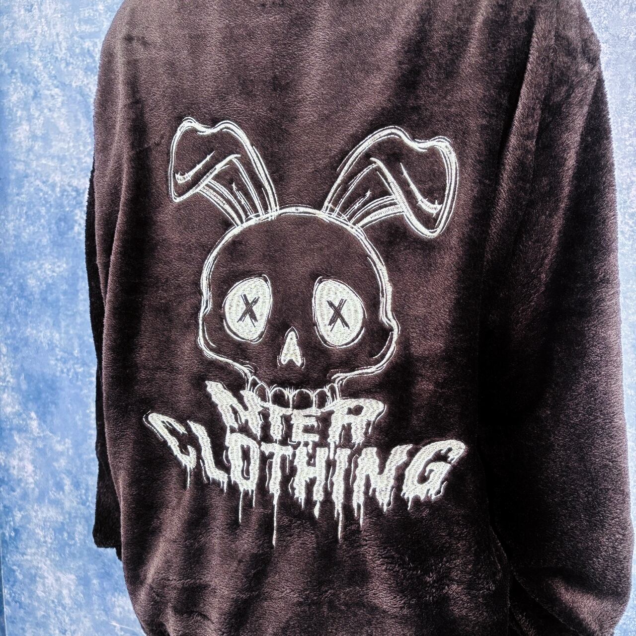 全刺繍ふわもこプルオーバーパーカー〖BONE NieR〗 | NIER CLOTHING