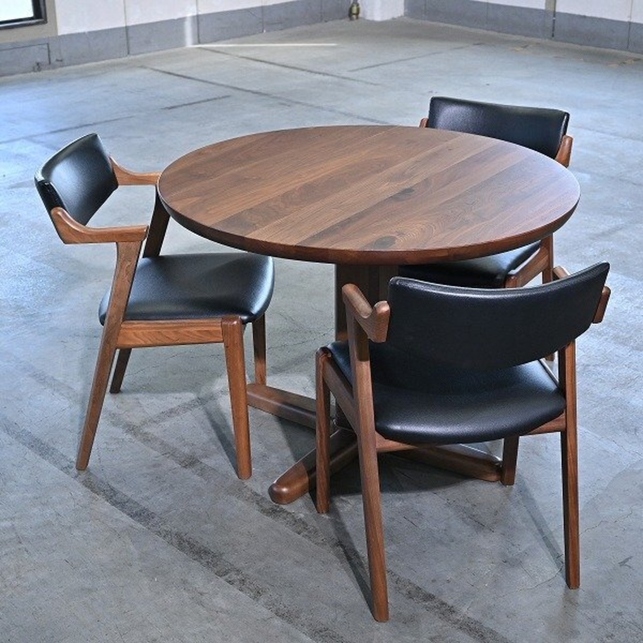 筑波産商 26万「パンテス」ダイニングセット 4点 ウォールナット無垢材 テーブル チェア3脚 リビング ダイニング ホテル レストラン【中古家具/中古インテリア/USED家具ユーズド家具/リサイクル】