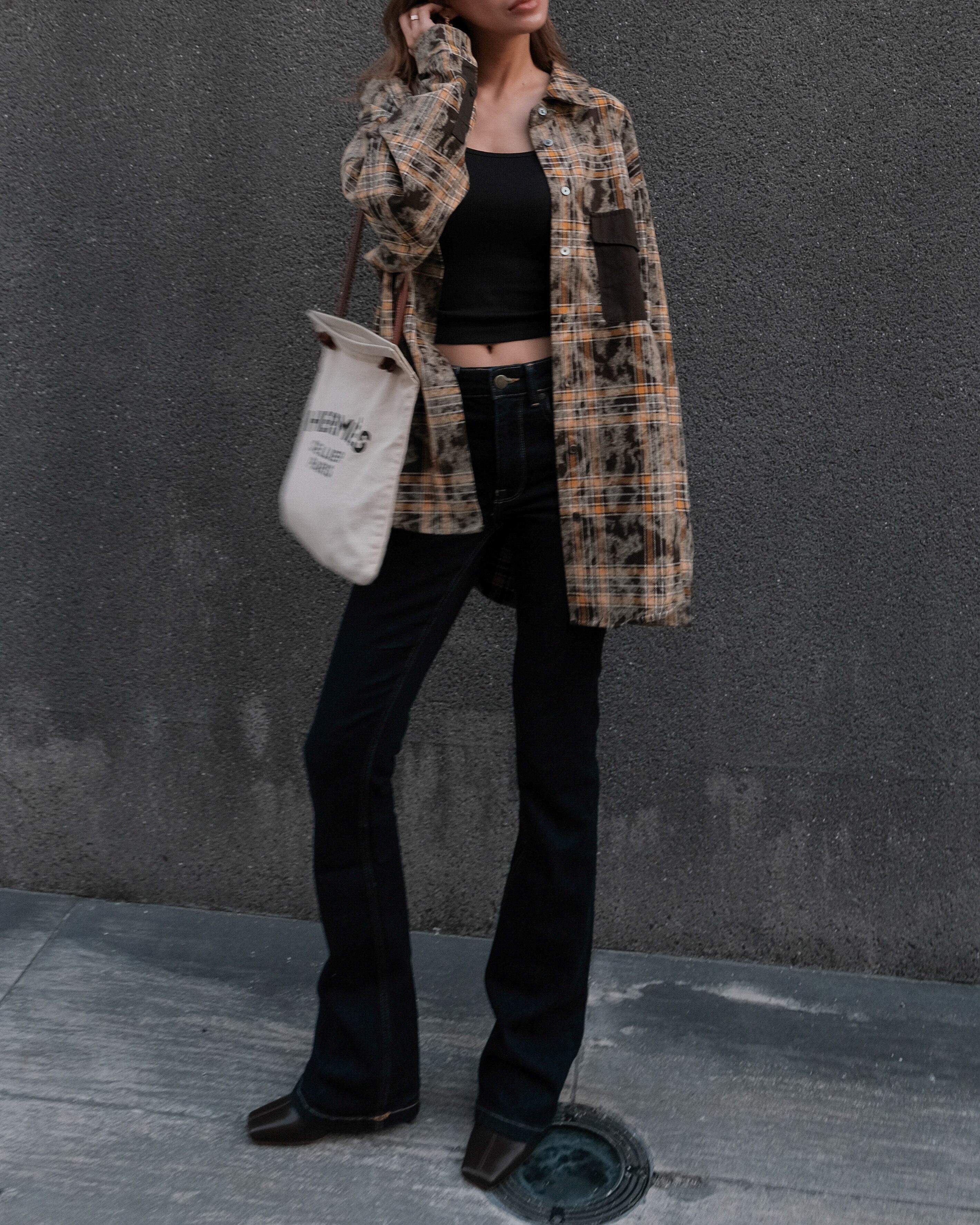 ダブルポケットチェック柄オーバーサイズシャツ