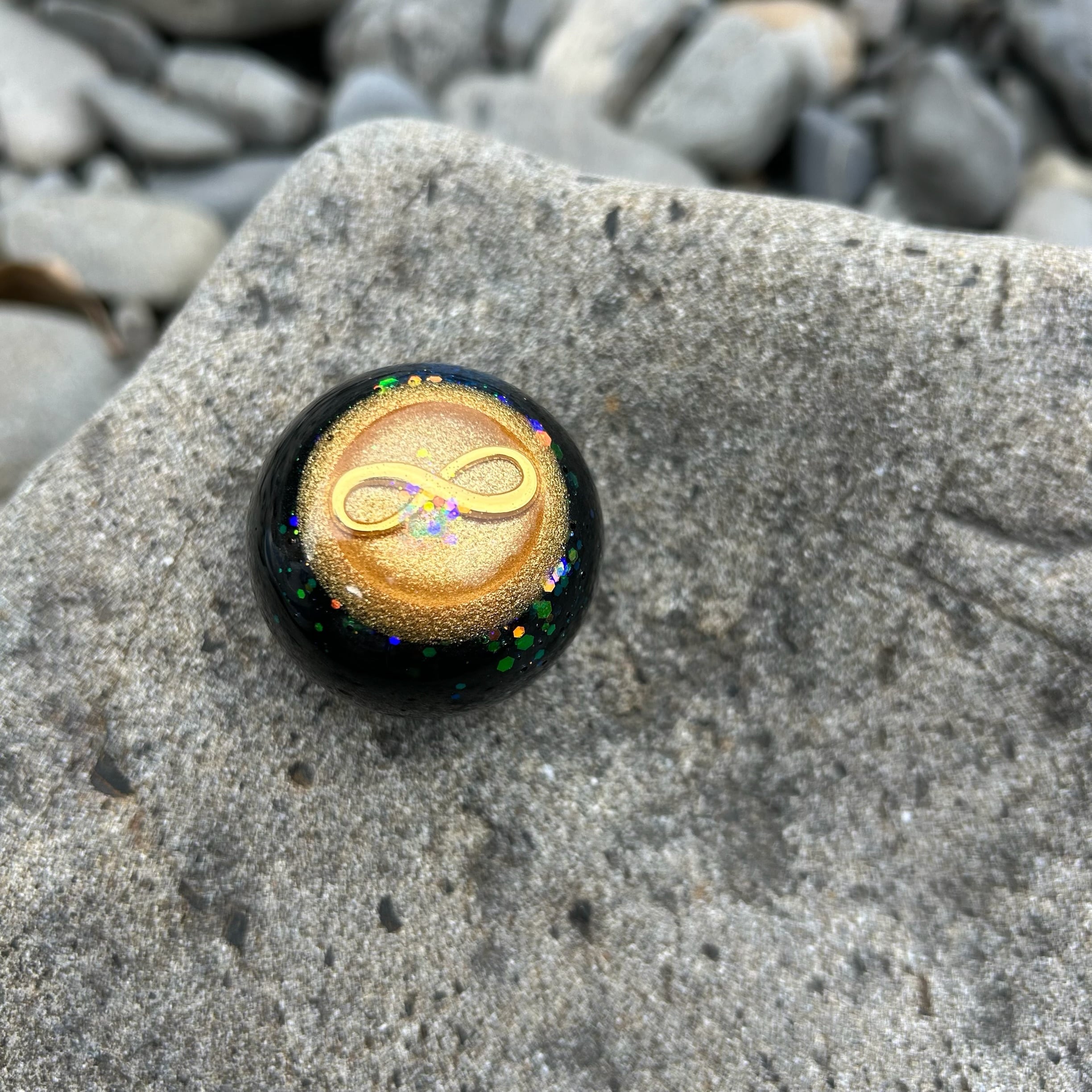 【金黒龍】龍の宝玉オルゴナイト(みつ玉サイズ)