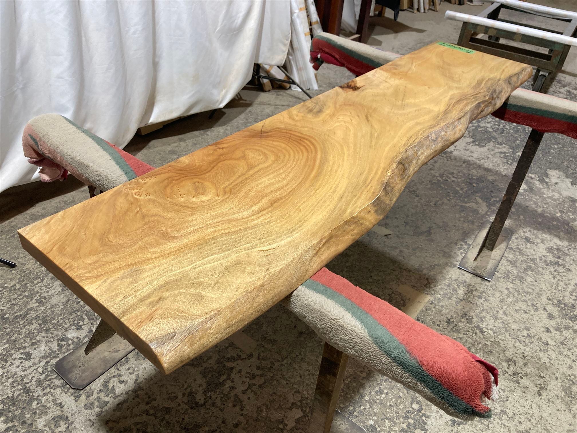 クス9033 楠 一枚板無垢材 1720x360‐390‐340x38mm ダイニングテーブル