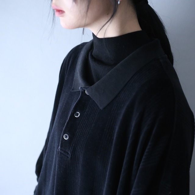 XXXXXX super wide over silhouette black velours pullover