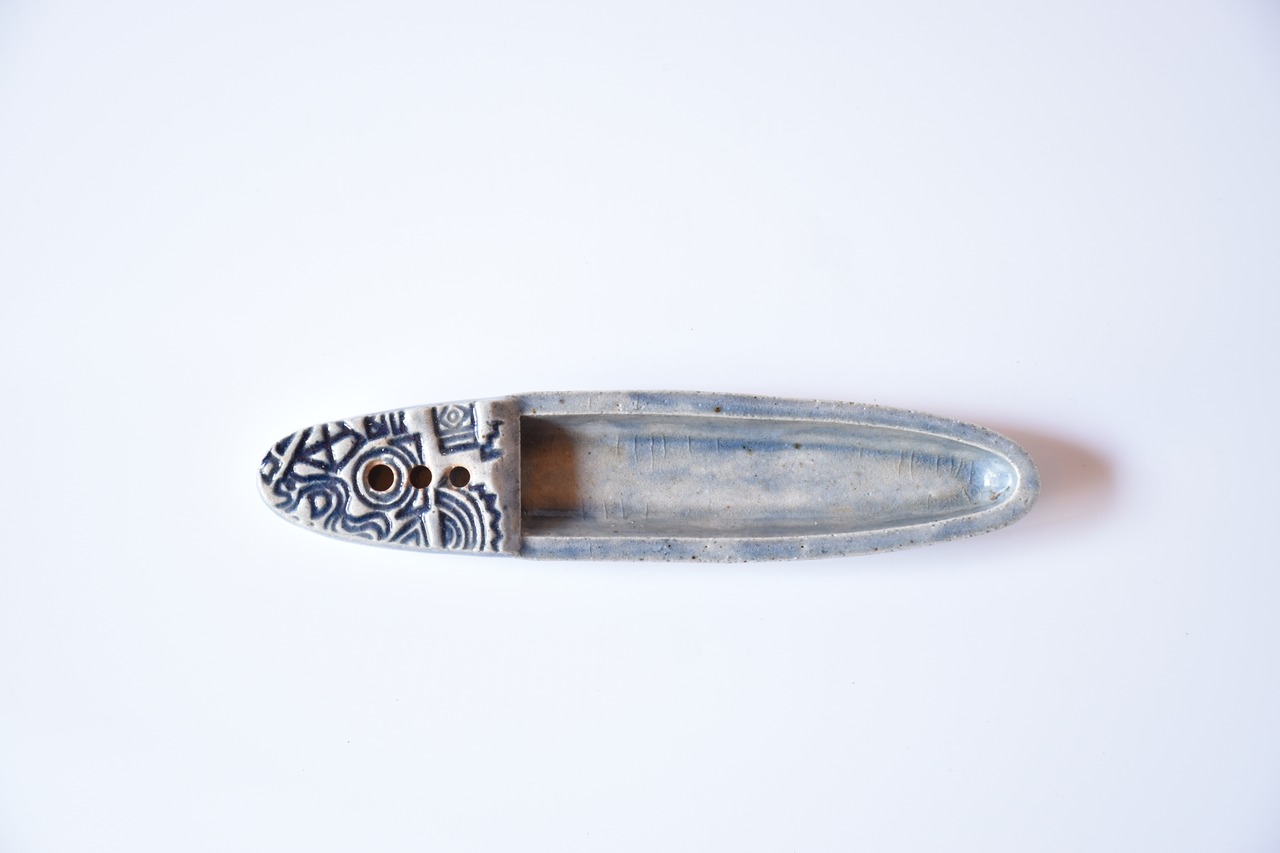 小代瑞穂窯 / 福田るい : 香立 / 花入 (中) ①