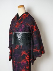 【受注商品】RumiRockセオαゆかた「ドラコニアサロン」 レッド　[A598]