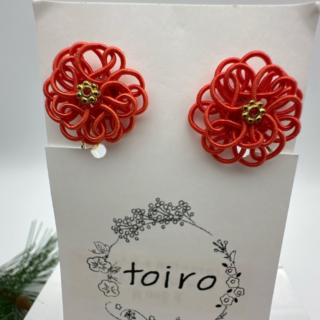 水引イヤリング　carnation（カーネーション）　濃いオレンジ