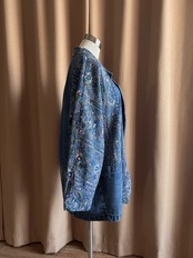 embroidery studs design denim jacket-5011-10