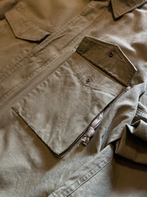 TESS / M65ブルゾン / ミリタリージャケット / ライトアウター / ライトジャケット