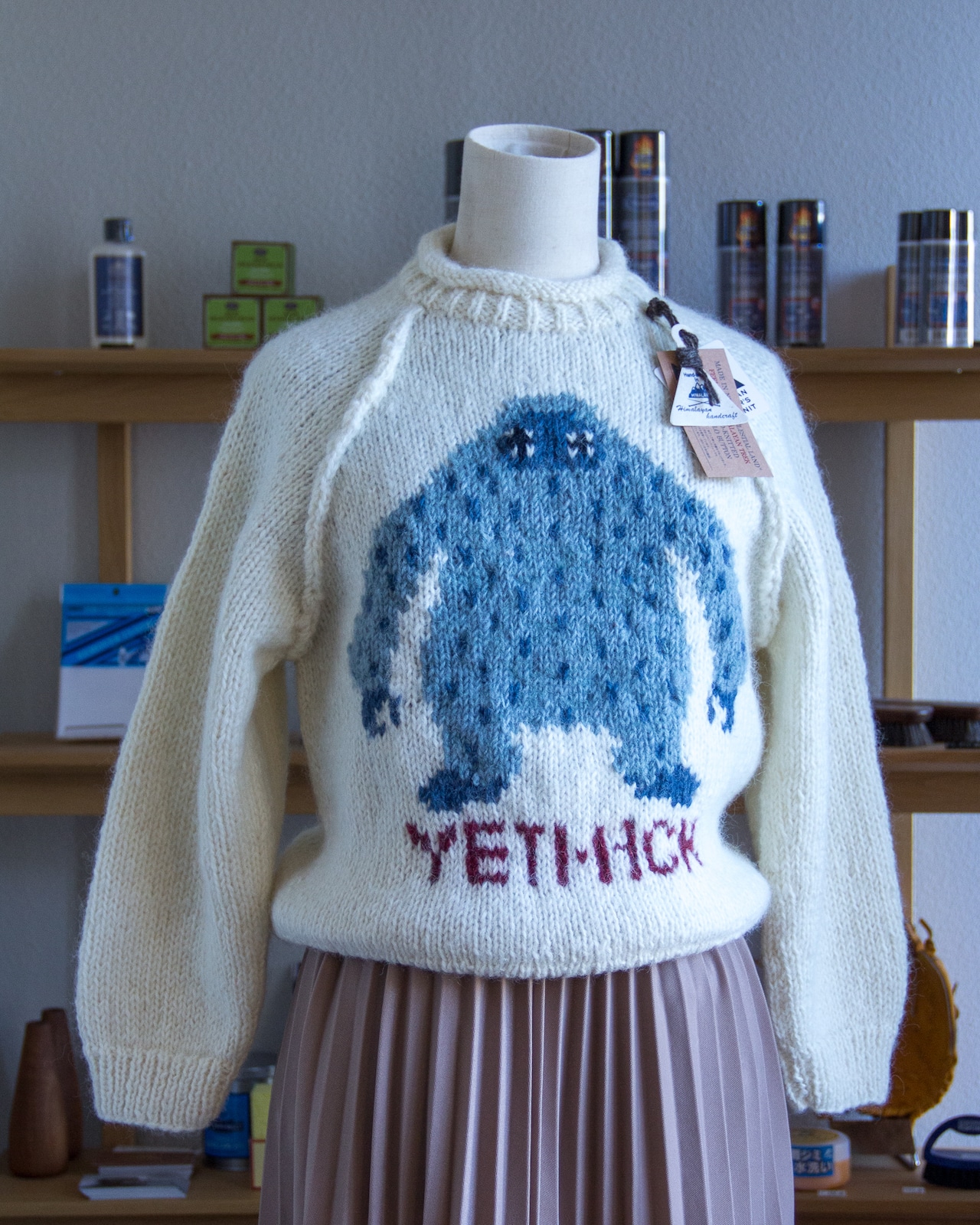 【10%OFF 送料無料！】HIMALAYAN CLIMBER’S HAND-KNIT｜手編みYETIジャガードクルー（レディース）