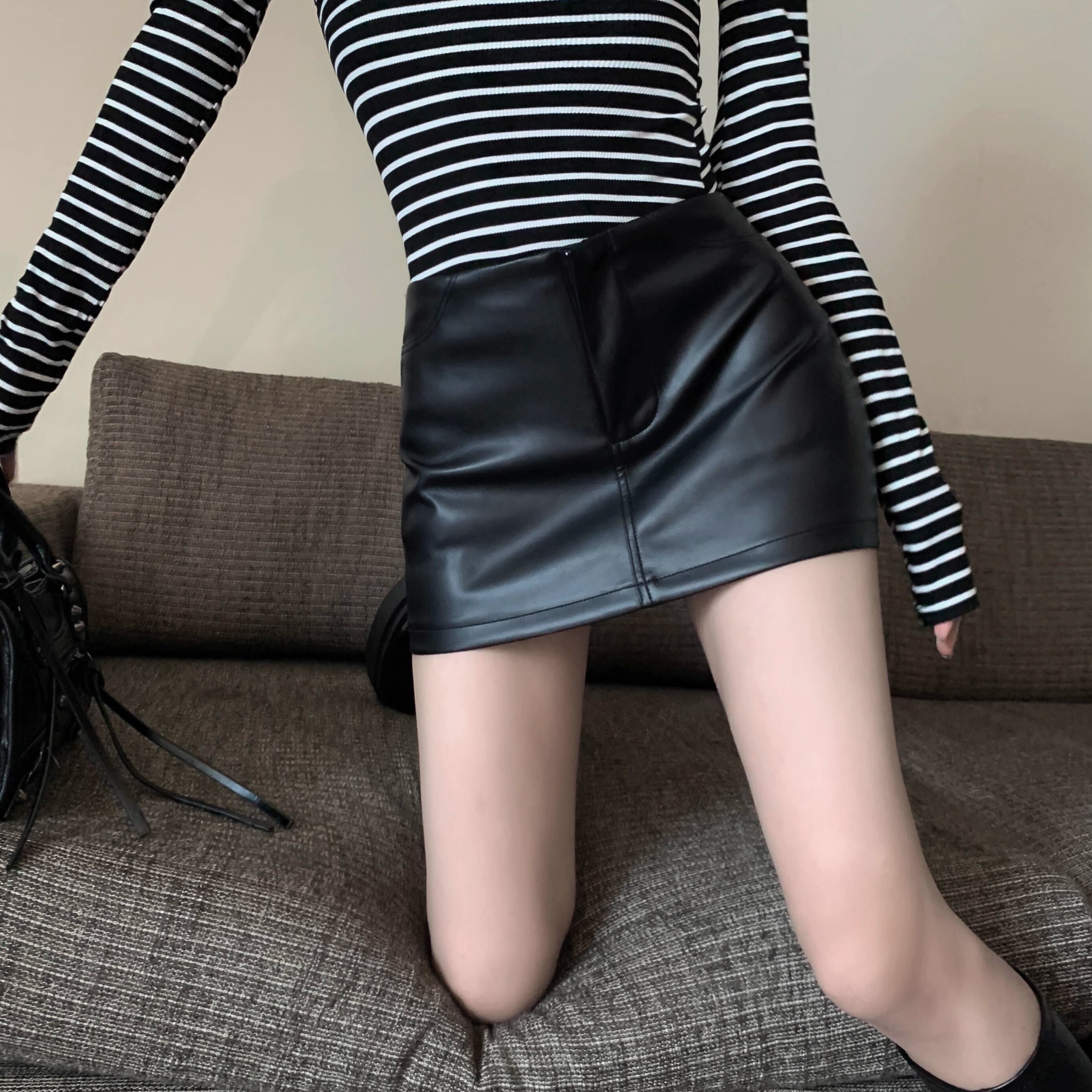 3色/フェイクレザーミニスカート ・3954 | Pay ID 3色/フェイクレザーミニスカート ・3954 | Pay ID