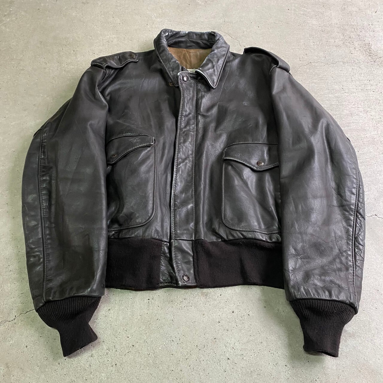 USA製 80年代〜90年代 SCHOTT ショット I.S.674.M.S フライトジャケット レザージャケット 革ジャン メンズXL相当 80s  90s ヴィンテージ ビンテージ ブラック 黒色 古着 キルティンググライナー 【ブルゾン・ジャケット】　【CS2301-30】 | cave ...