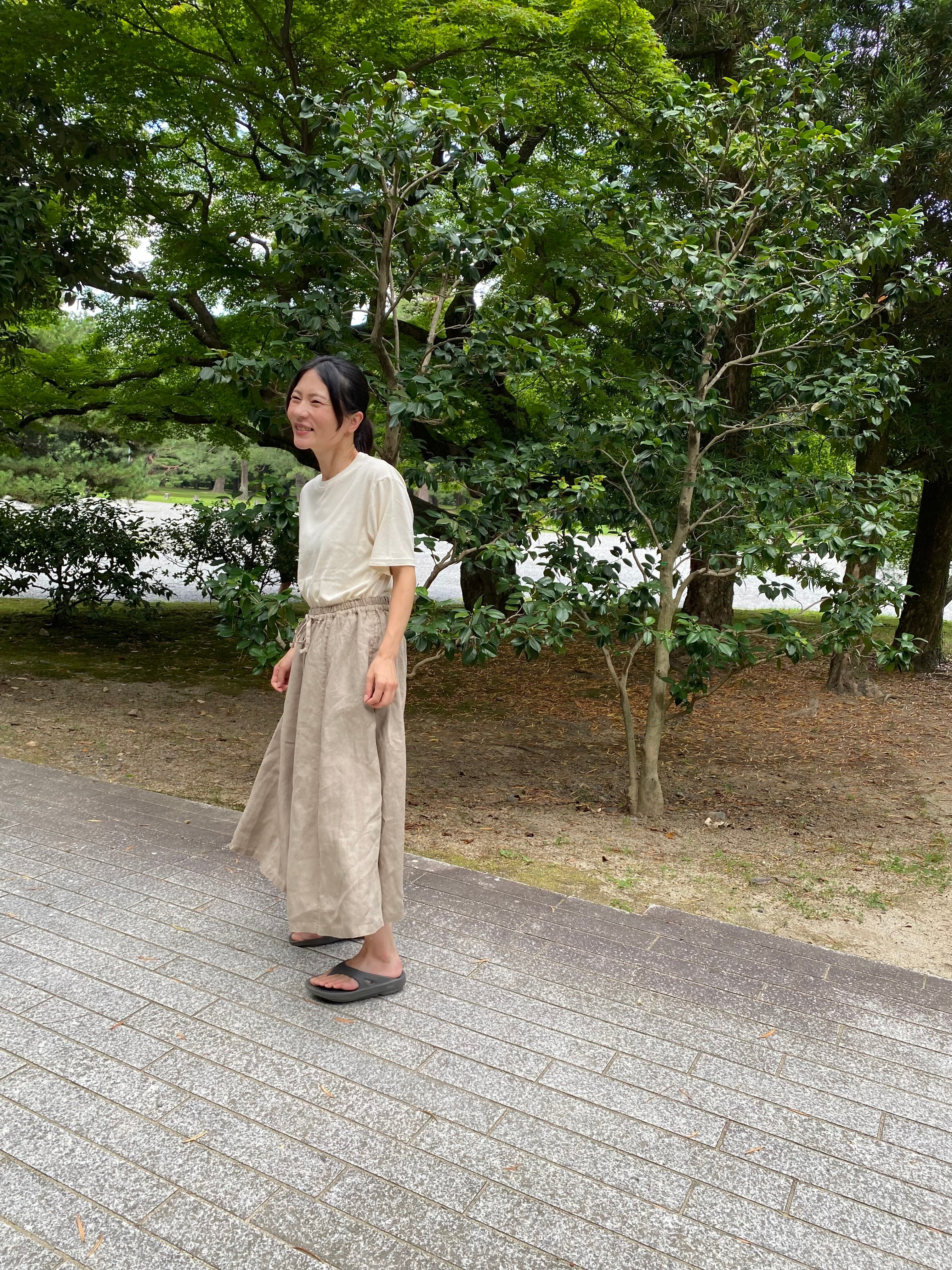 スナオクワハラ　膝下丈　スカート スナオクワハラ 膝下丈 スカート sunaokuwahara スナオクワハラ 切替