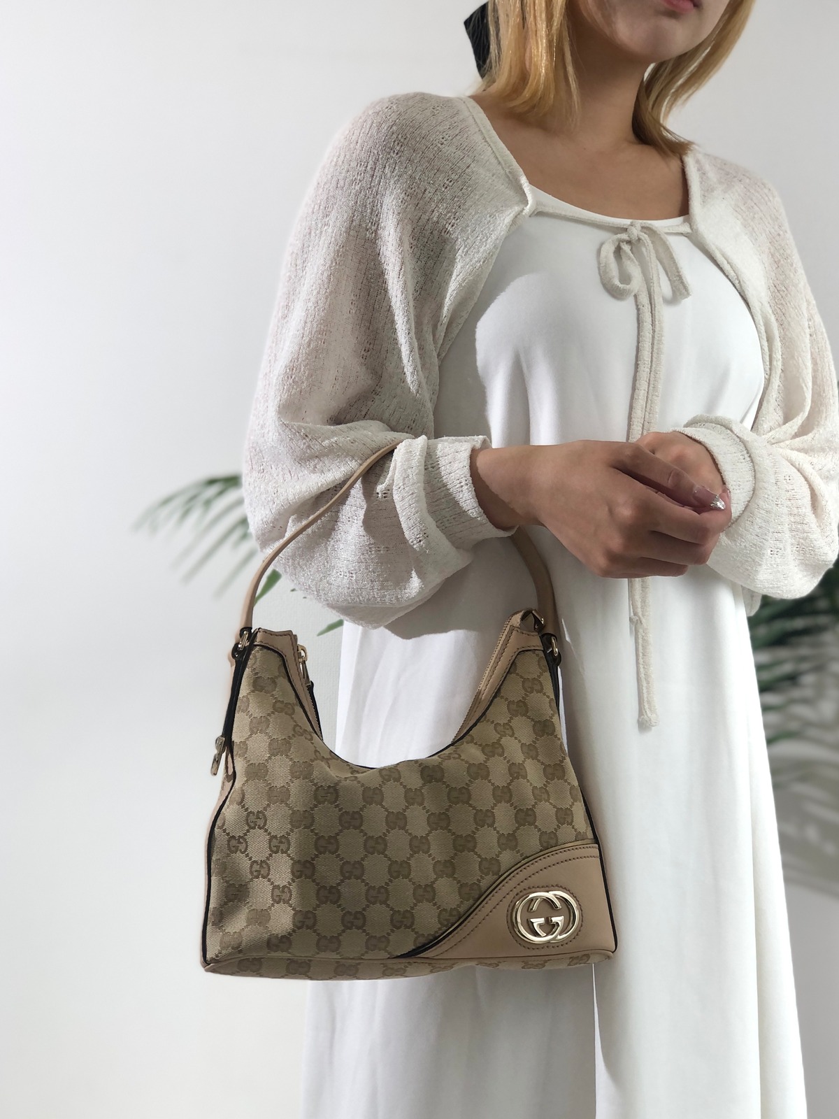 GUCCI グッチ GG柄 GGロゴ キャンバス レザー ホーボーバッグ 