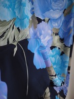 ITALY Vintage 100% Silk Floral Scarf／115cm