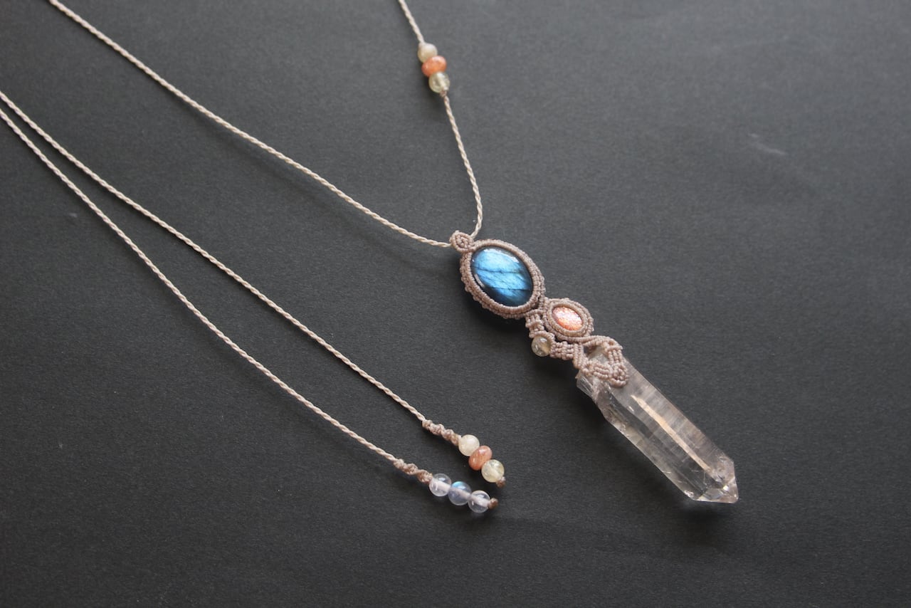 Himalayan crystal & Labradorite & Sunstone micro macrame pendant