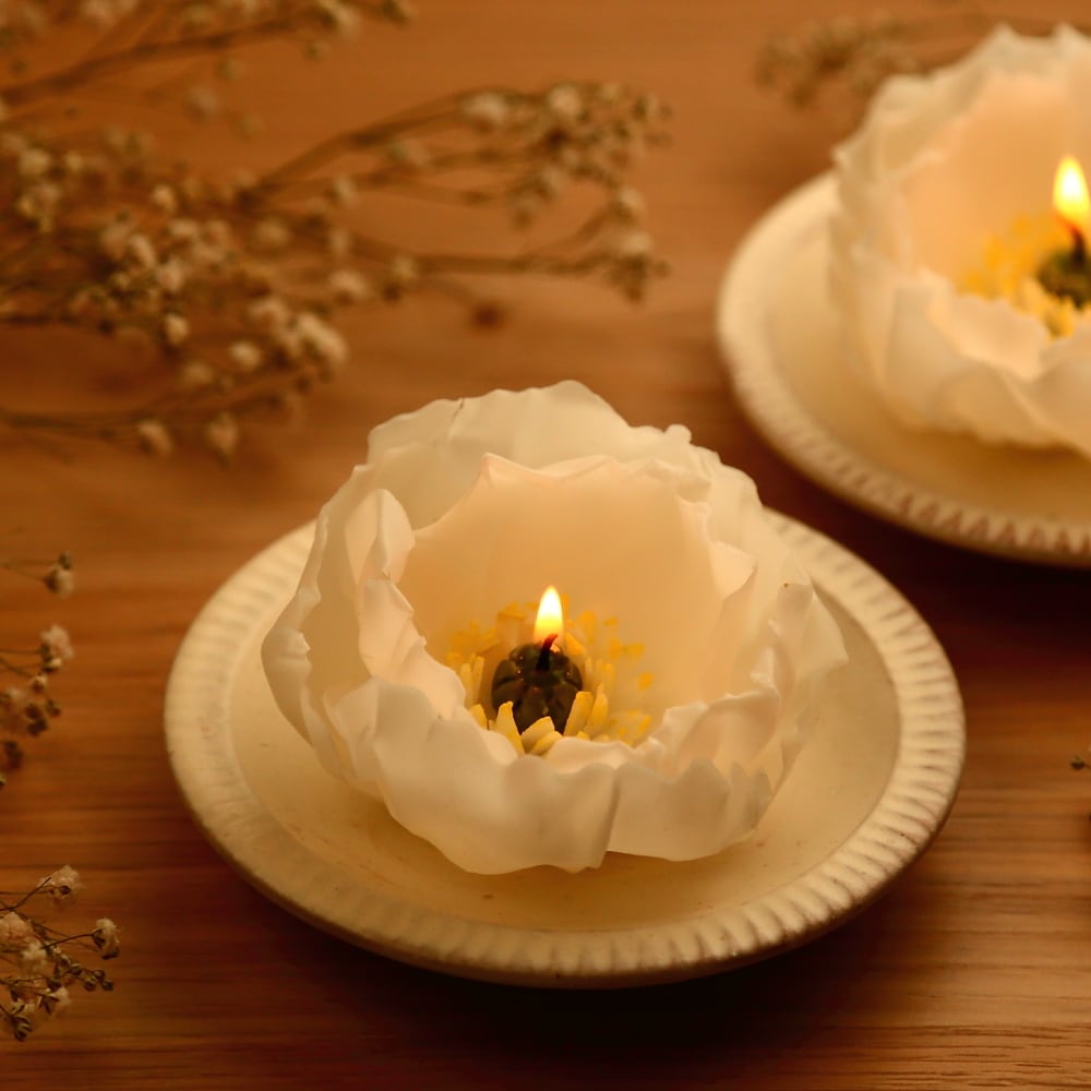 ホワイトポピー 天然の蜜蝋 ～アロマ香るフラワーキャンドル～ Beeswax