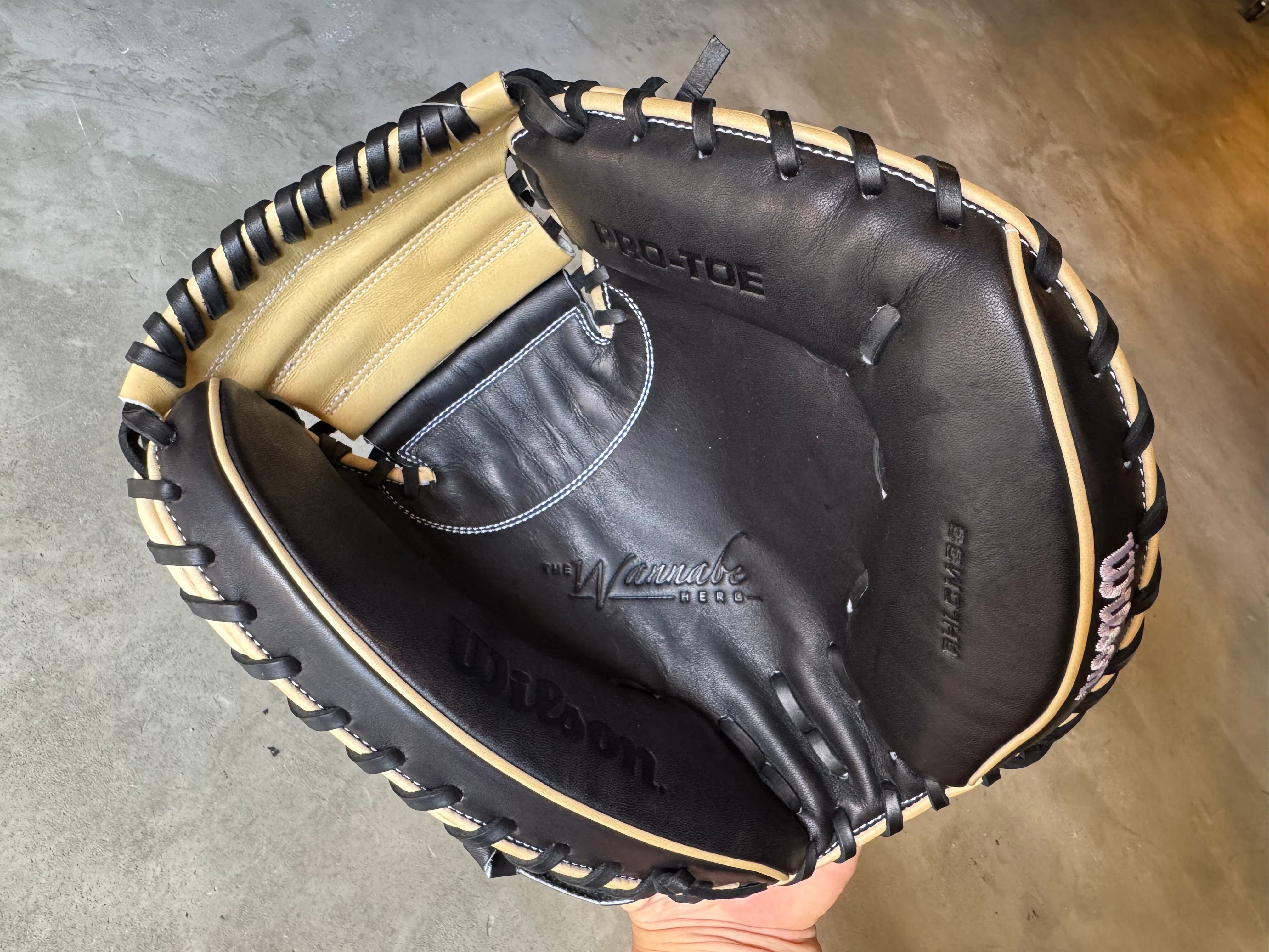 2025年モデル Wannabe Hero DUAL CM33型 【Wilson】軟式用キャッチャー