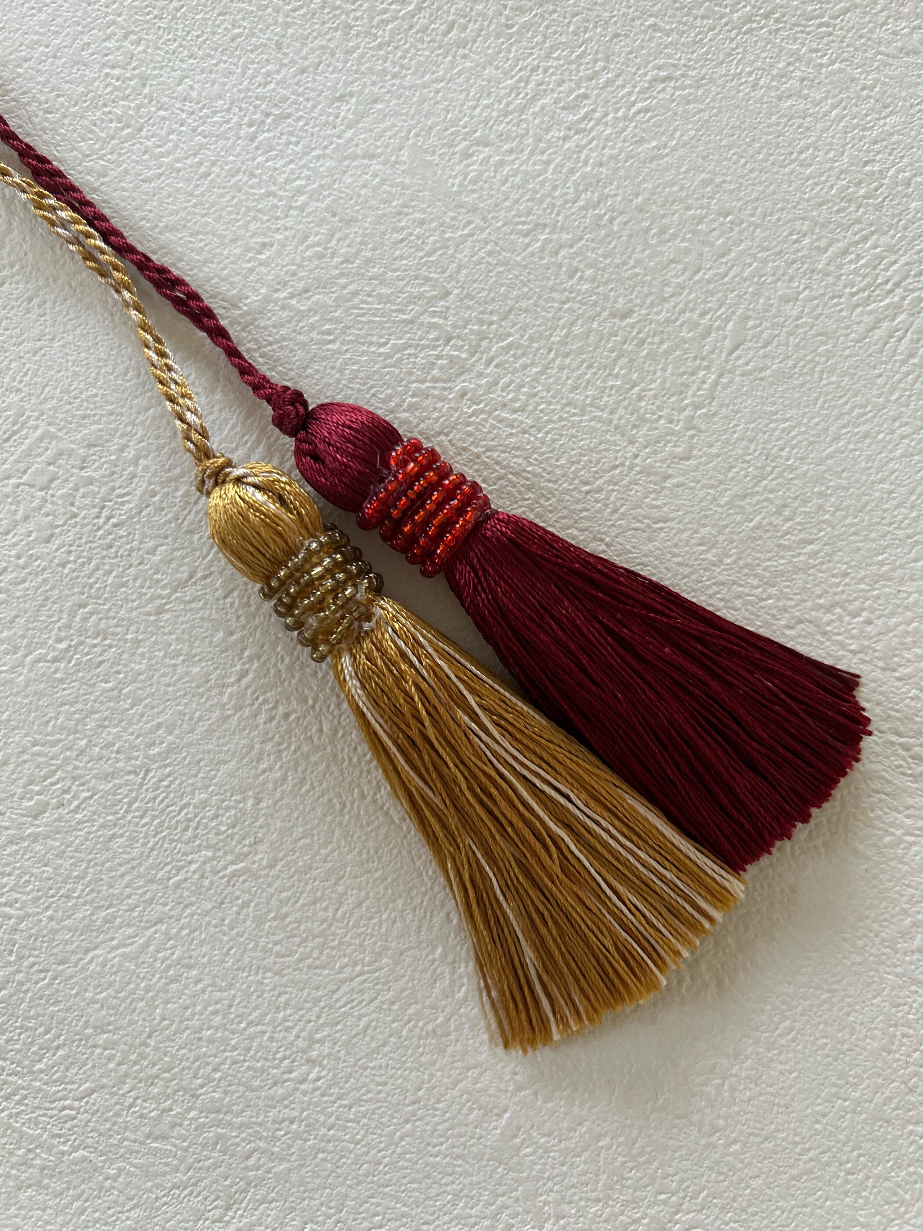 輸入デザインタッセル 8.5cm ビーズ レッド/ゴールド カルトナージュ バッグチャーム インテリアタッセル