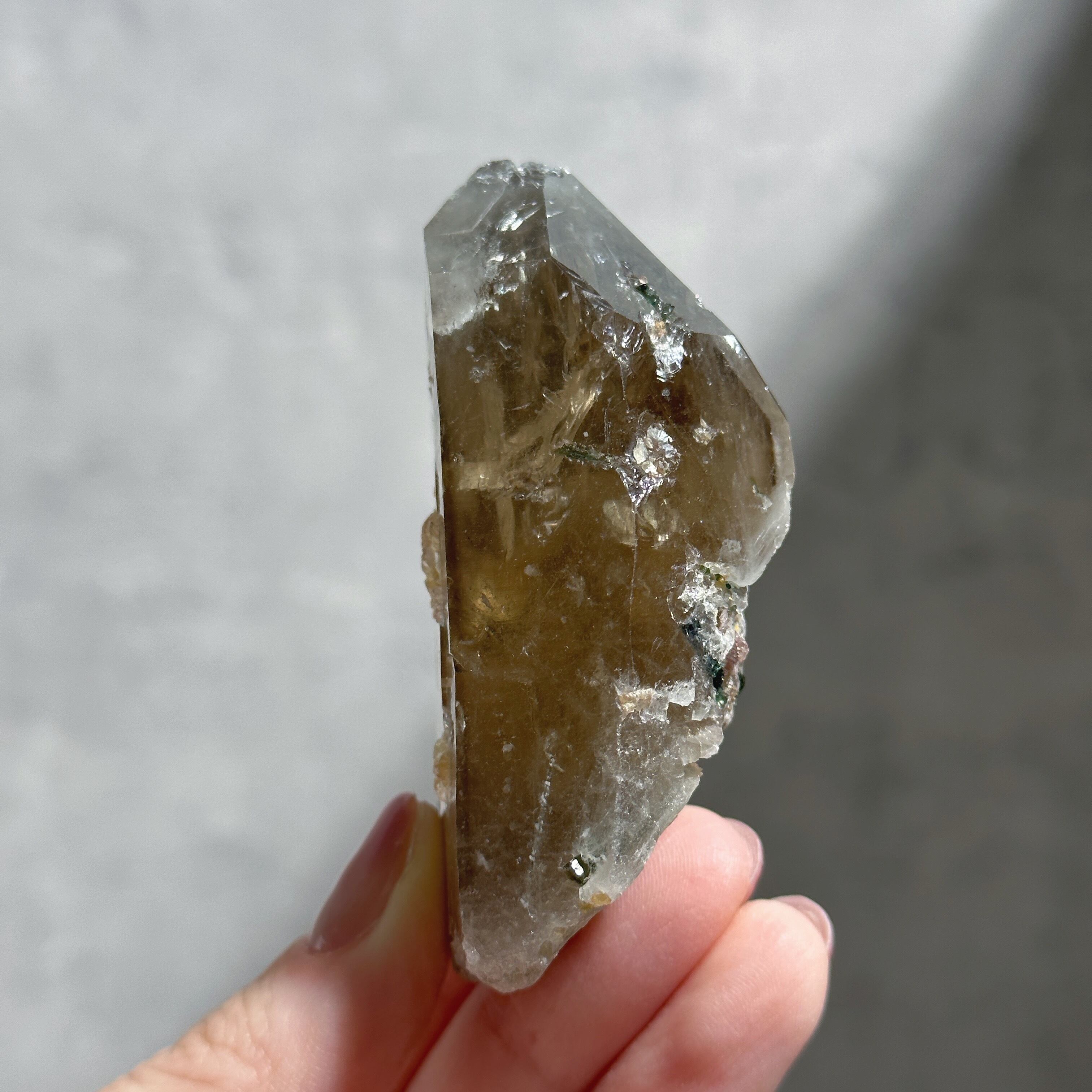 トルマリン入り◎シトリン(黄水晶) 原石03◇ Citrine トルマリン入り◎シトリン(黄水晶) 原石03◇ Citrine