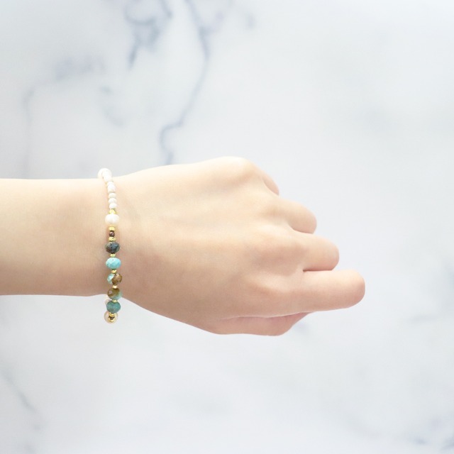 【Be Loved Turquoise】白蛇天珠×ターコイズ×パール×マグネサイト ブレスレット